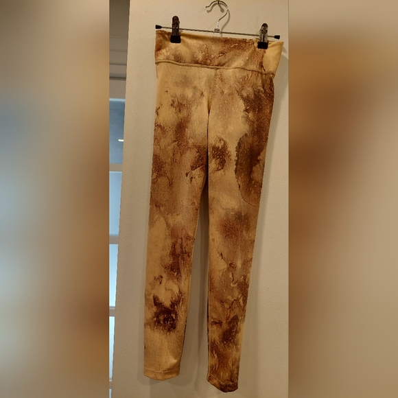 NIKE ONE Other - Nike Kids Leggings in Brown and Tan